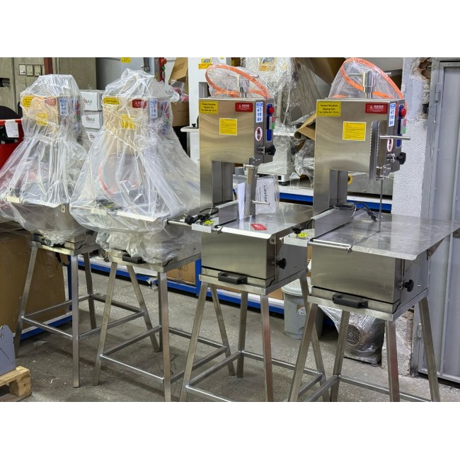 Akse Ayaklı Et Kemik Kesme Makinesi FUL PASLANMAZ