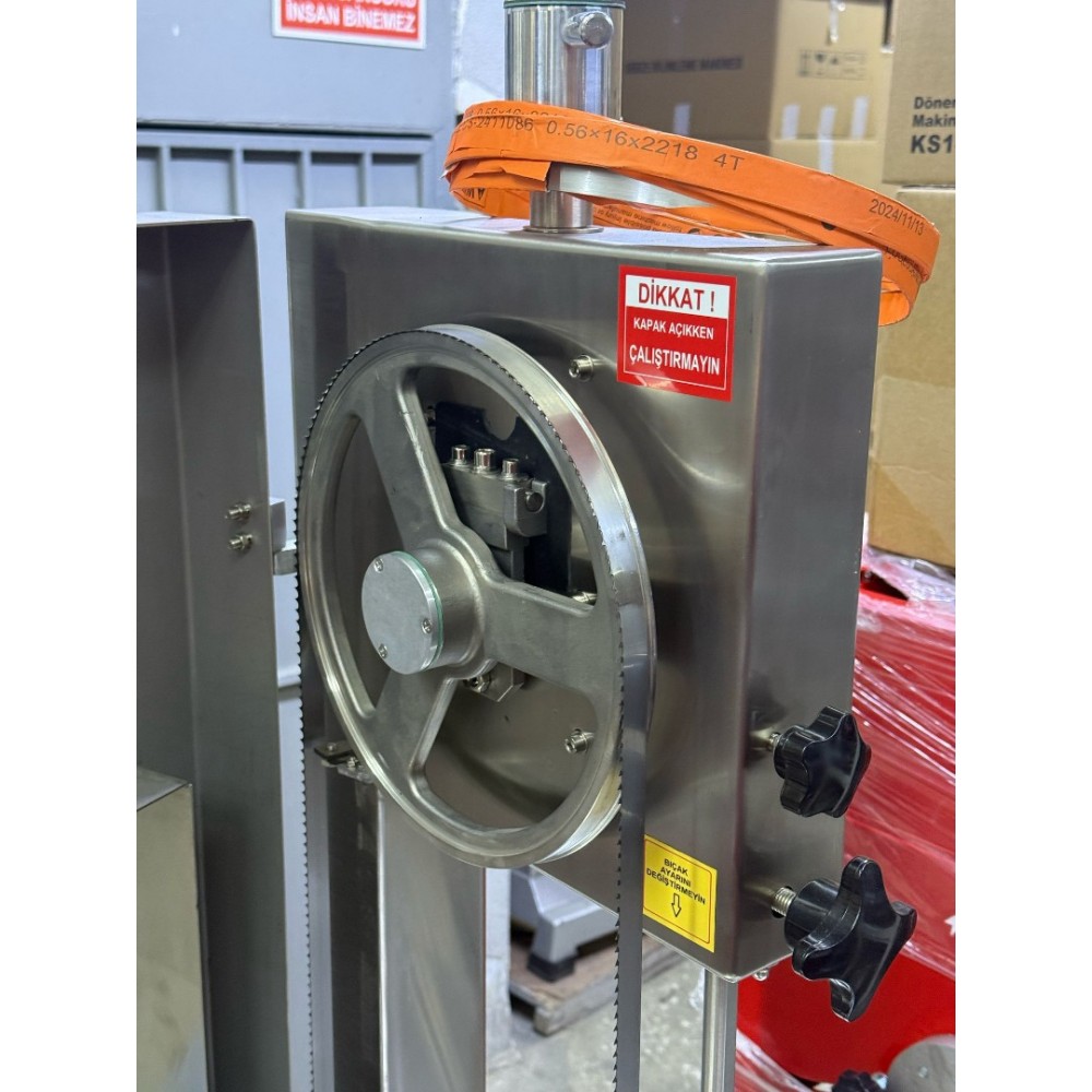 Akse Kemik Kesme Makinesi Mezbaha Tipi Büyükbaş Hayvan Kemik Kesme Makinası