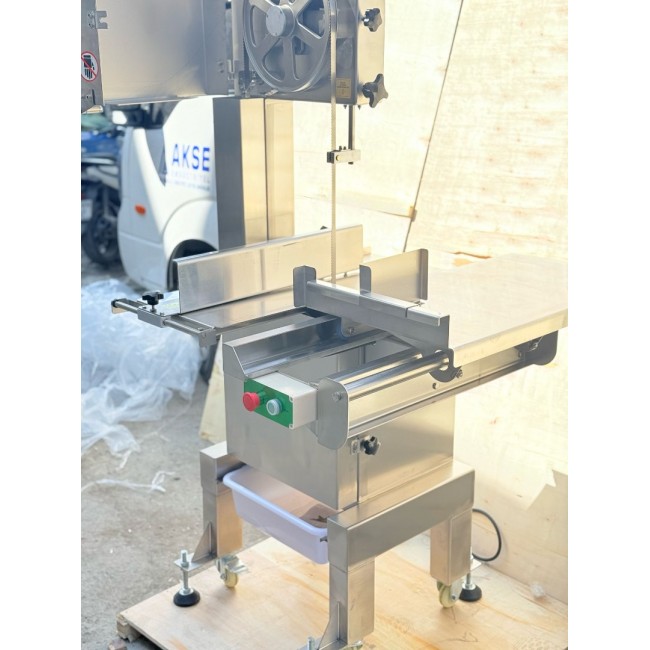 Akse Profesyonel Mezbaha Tipi Büyükbaş Hayvan Kemik Kesme Makinası Ful Paslanmaz