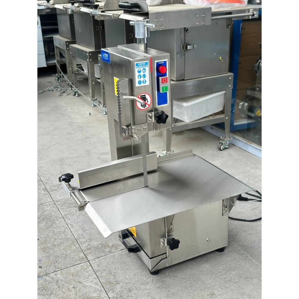 Lavion Et Kemik Tibon Kesme Parçalama Testeresi - 380 volt