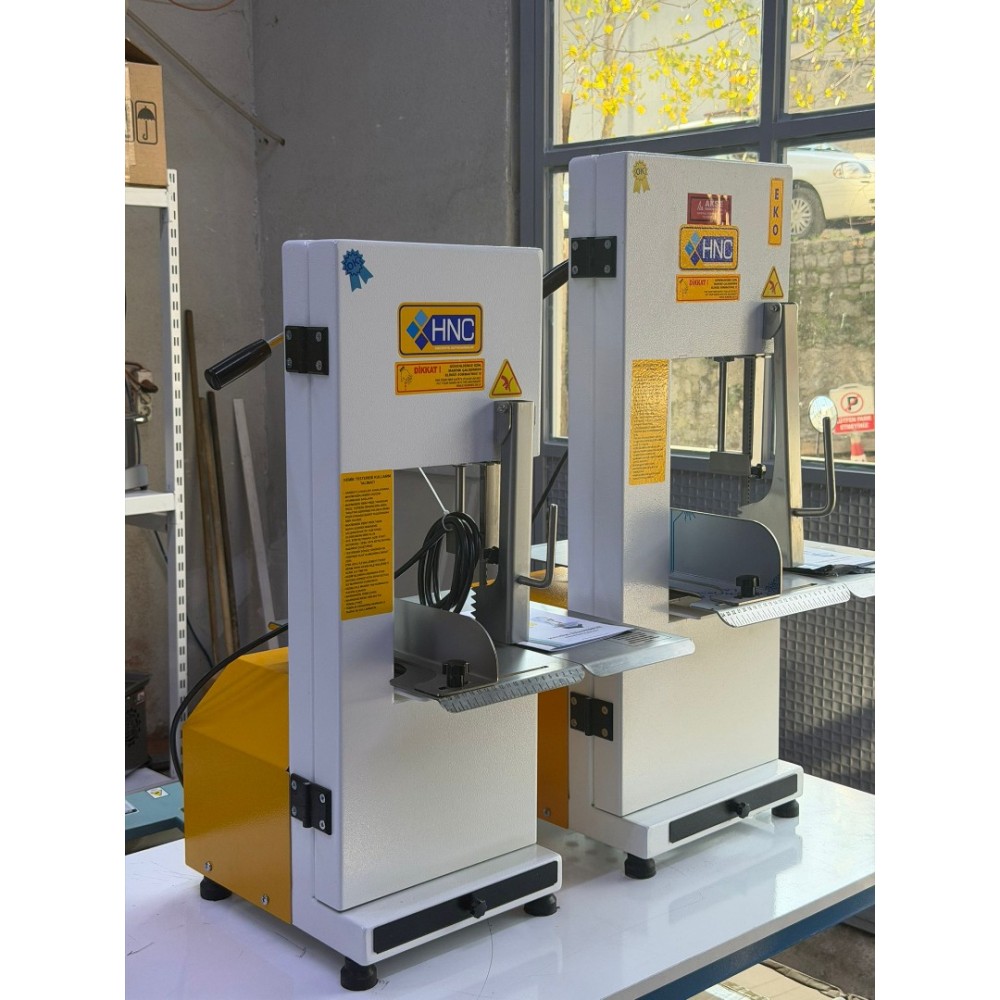 Hnc Junior Et Kemik Testeresi Yeni Model 0,75 kW 220 V Hnc Junior Et Kemik Testeresi Yeni Model 0,75 kW 220 V