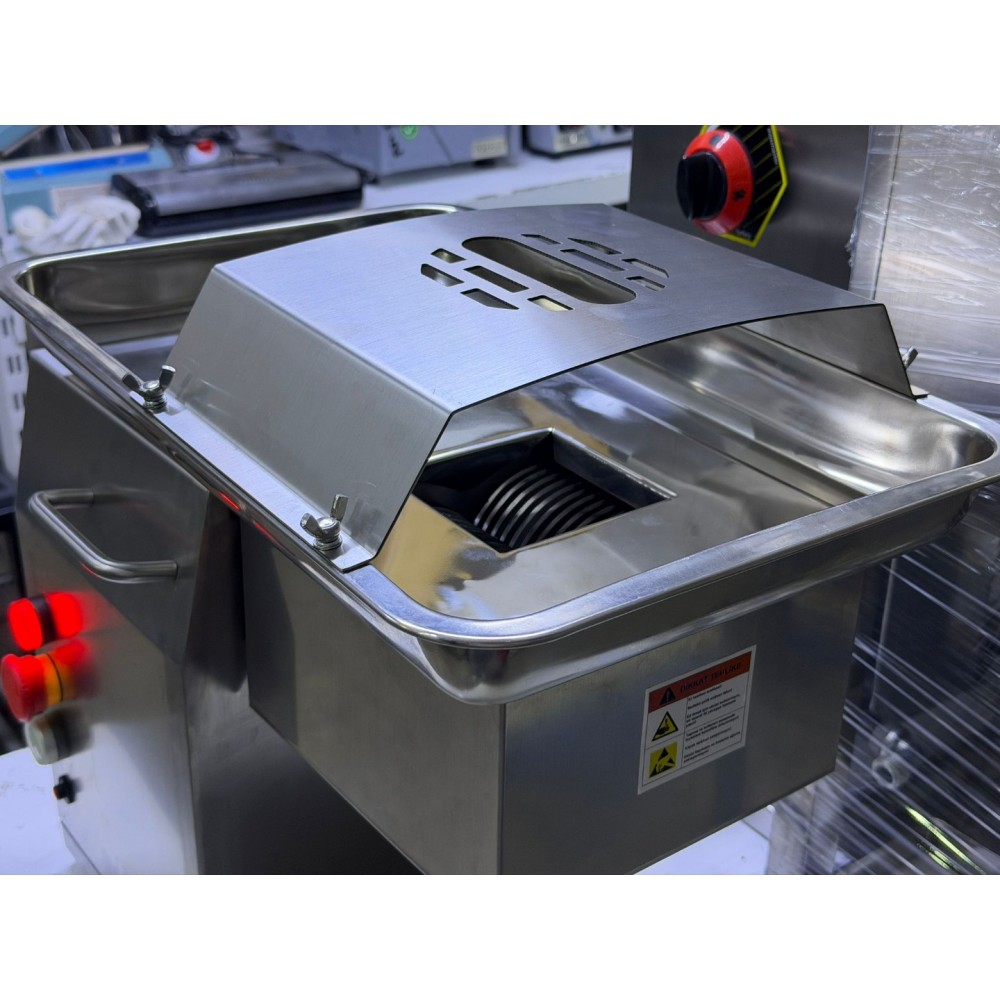 Makpack Julyen ve Kuşbaşı Et Doğrama Makinesi 16 Mm 220 V AKHR-80160